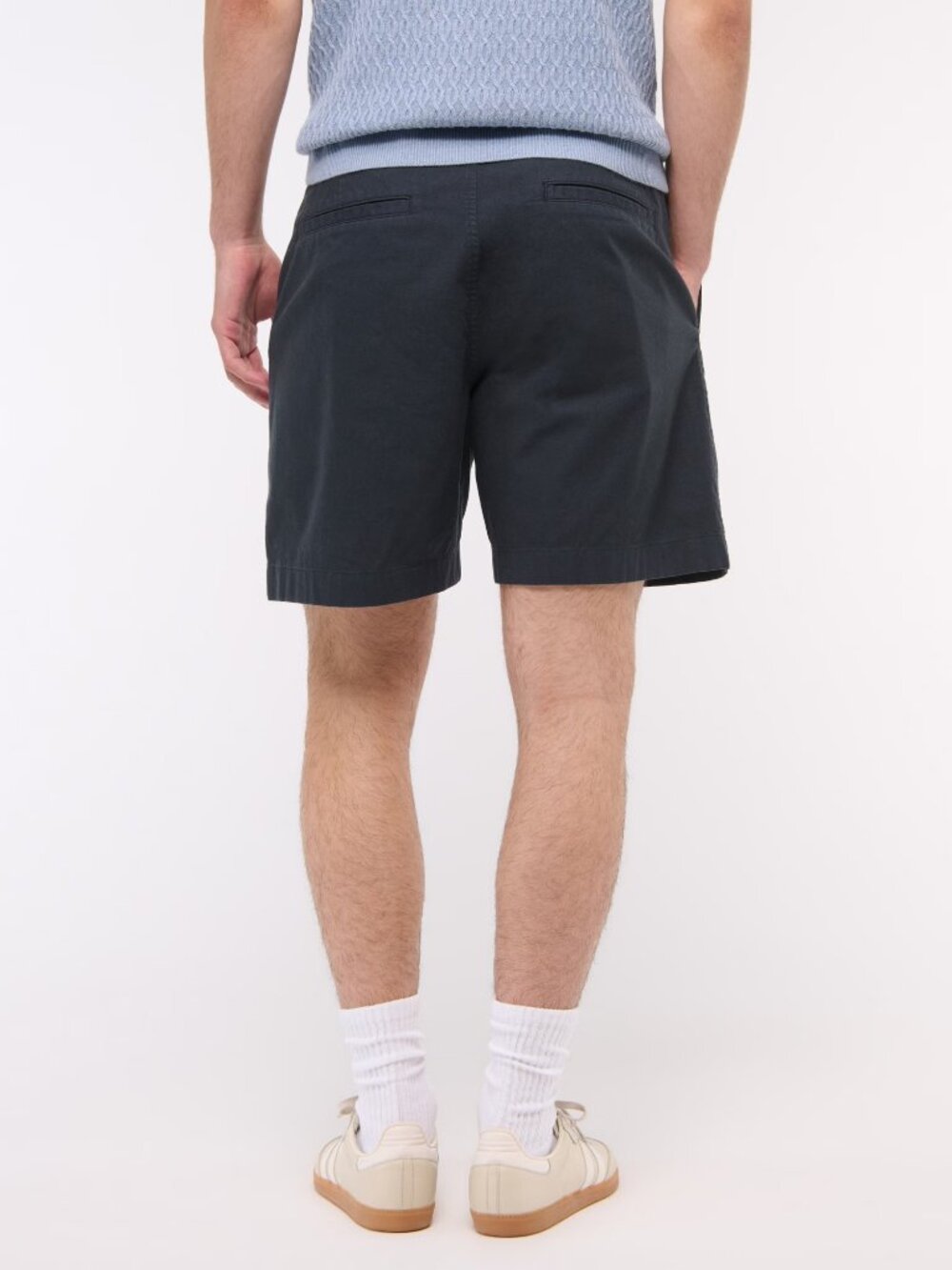 Abercrombie & Fitch men's Linen-Blend Plainfront Short navy 31 - Picture 4 of 6